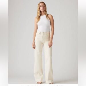 Levi’s— Rib Cage Wide Leg  Cream Jeans